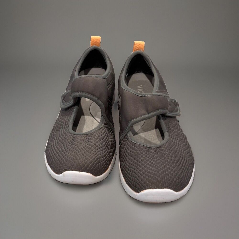 Vionic Sonnet Gray Mary Jane Comfort Sneakers Size 8W Walking Shoes Hook & Loop